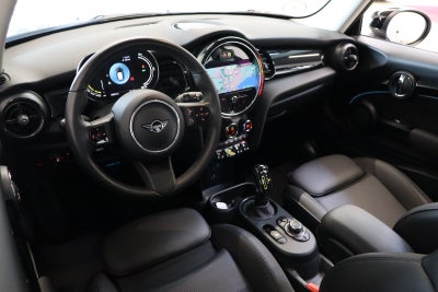 MINI Cooper SE Classic Trim