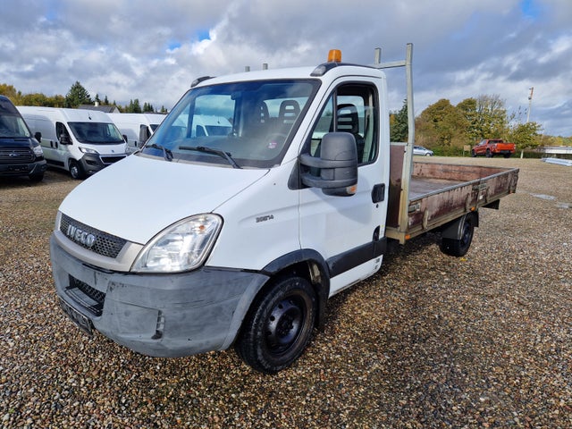 Iveco Daily 2,3 35S14 4200mm Lad