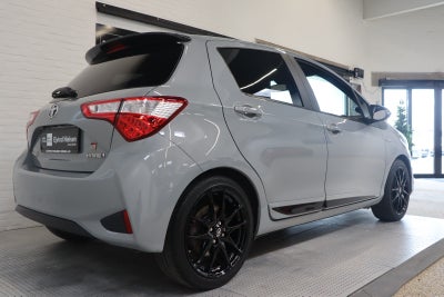 Toyota Yaris Hybrid H3 GR Sport Smart e-CVT