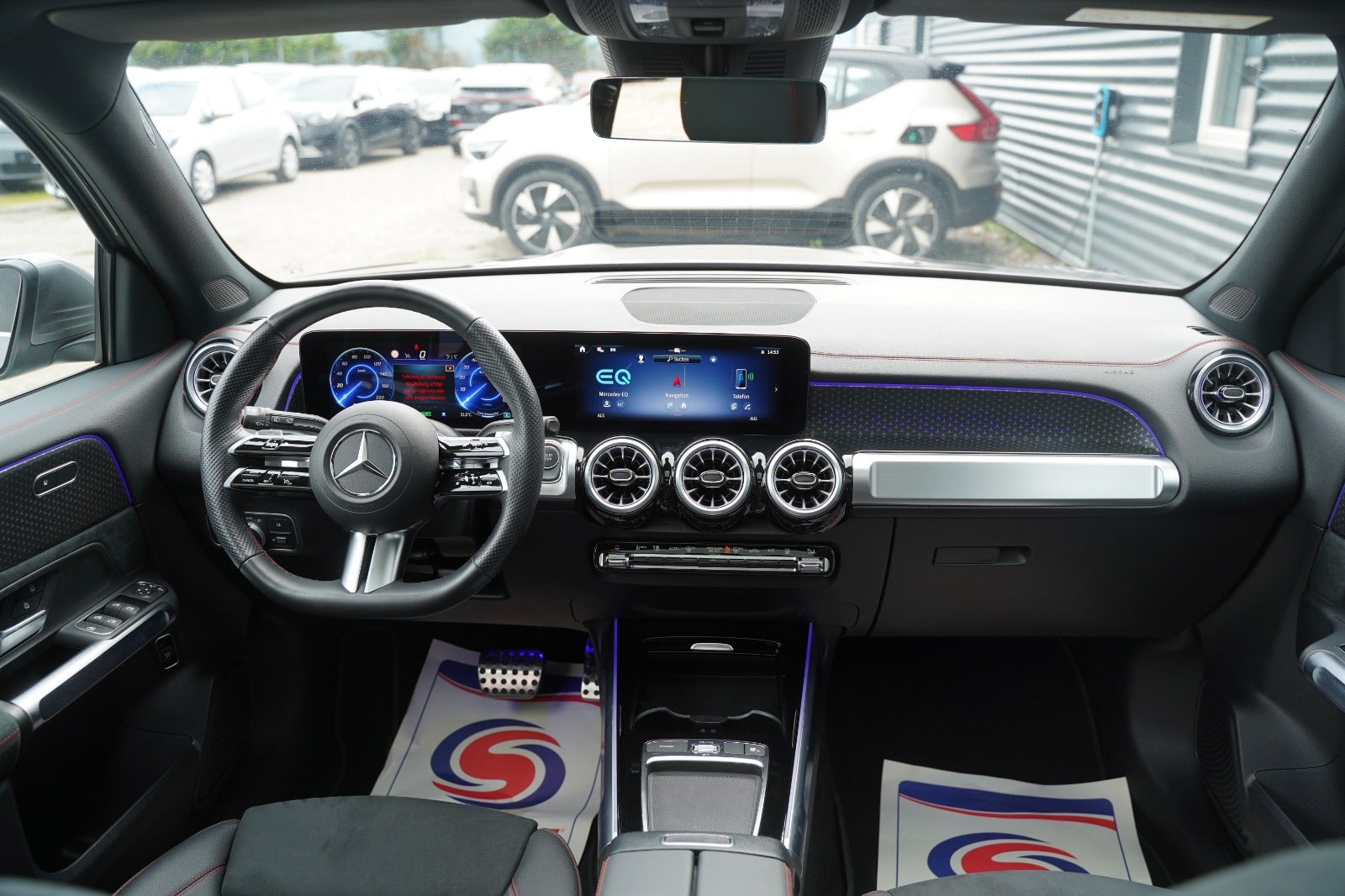 Billede af Mercedes EQB300  AMG Line 4Matic