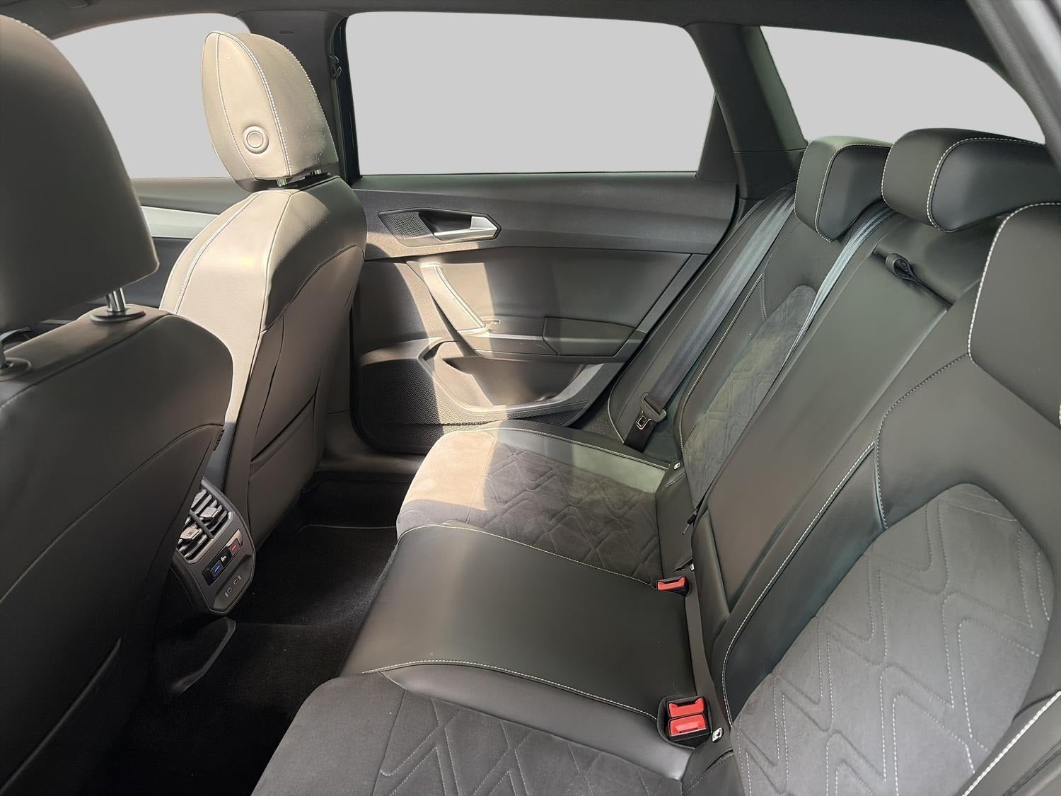 Billede af Seat Leon 1,4 eHybrid Xcellence Sportstourer DSG