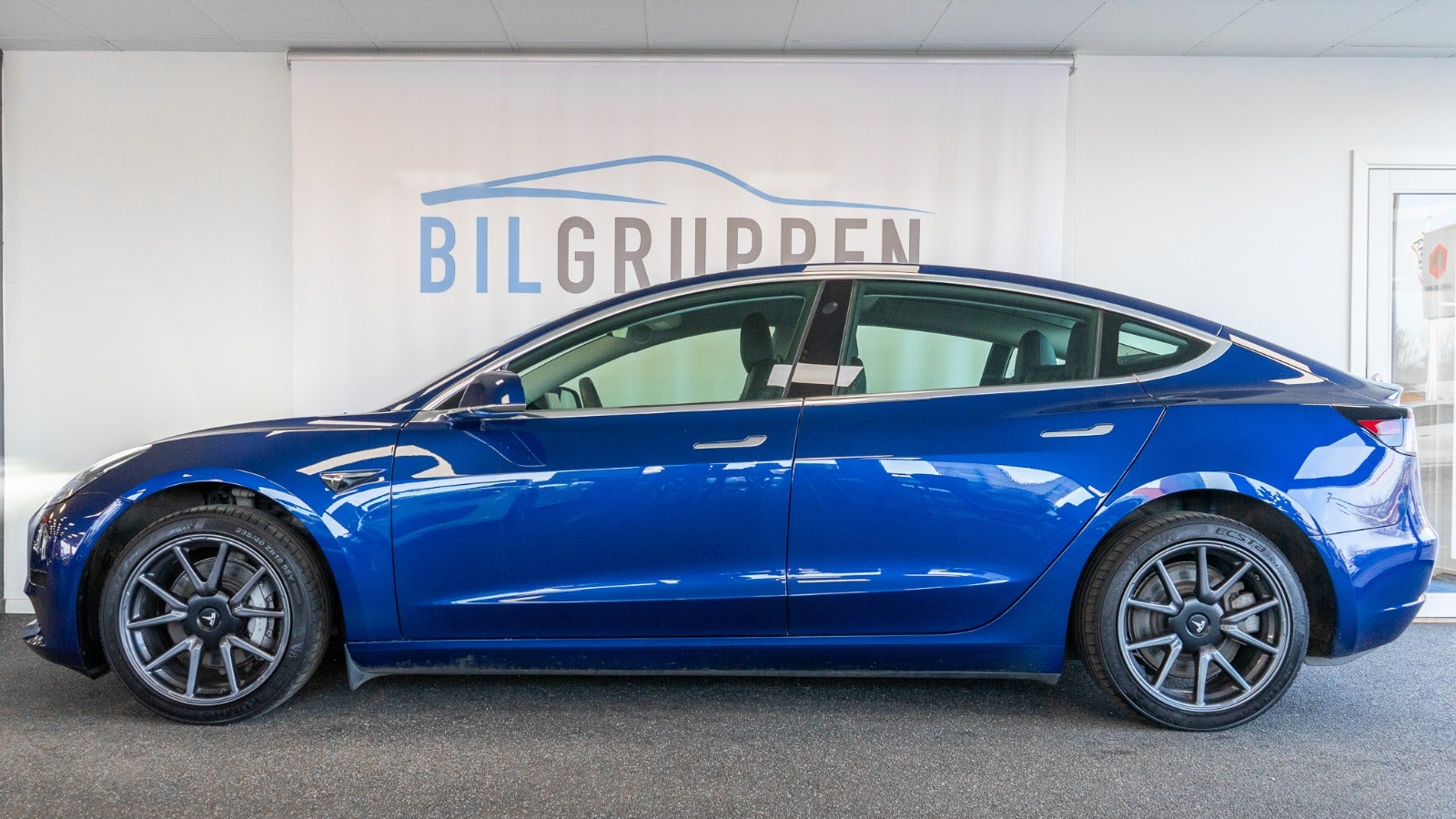 Billede af Tesla Model 3  Standard Range+ RWD