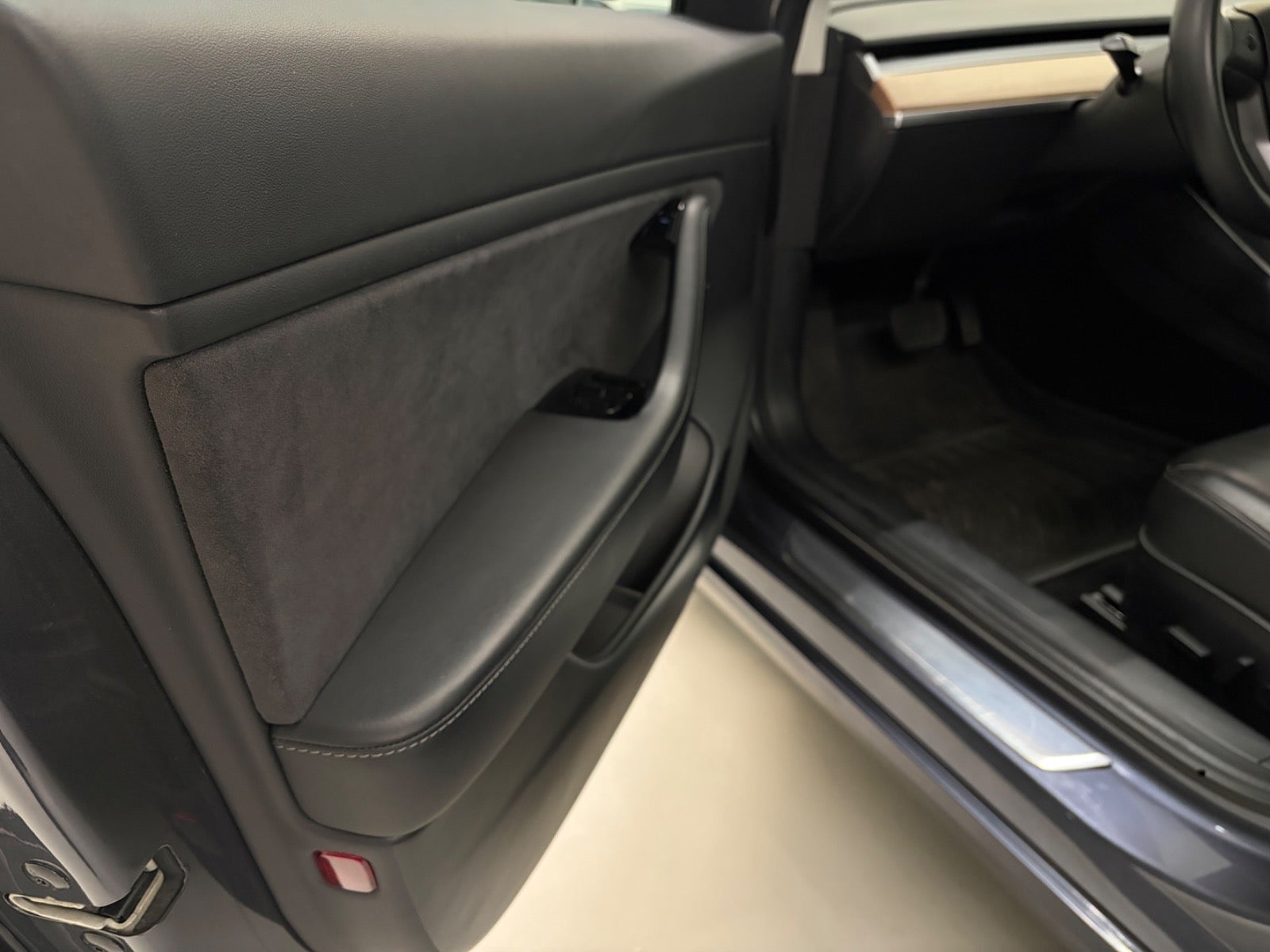 Billede af Tesla Model 3  Standard Range+ RWD