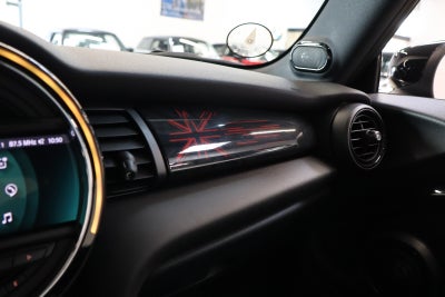 MINI Cooper SE Yours