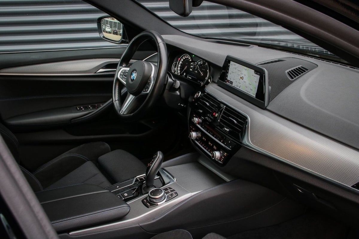 Billede af BMW 520d 2,0 Touring M-Sport xDrive aut.