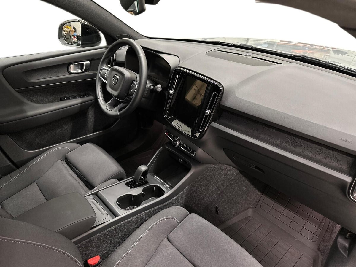 Volvo EX40 Standard Range Core billede 11