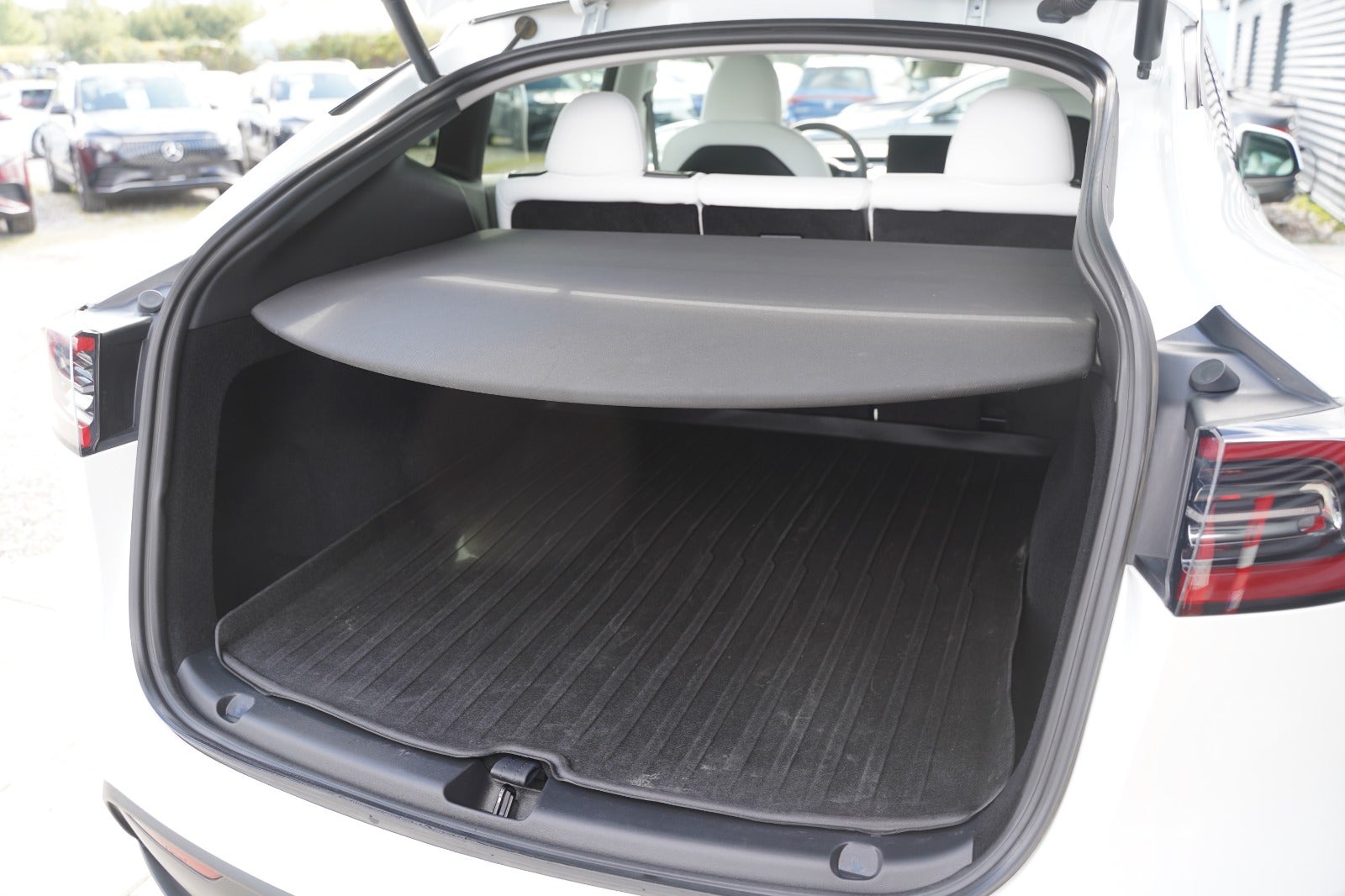 Billede af Tesla Model Y  Long Range AWD