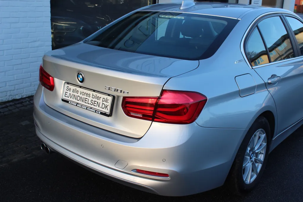 BMW 330e aut.