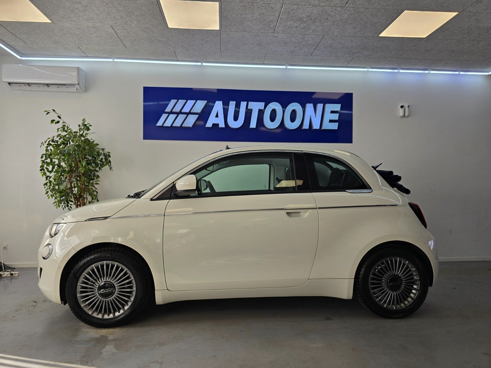 Billede af Fiat 500e 42 Icon Cabrio