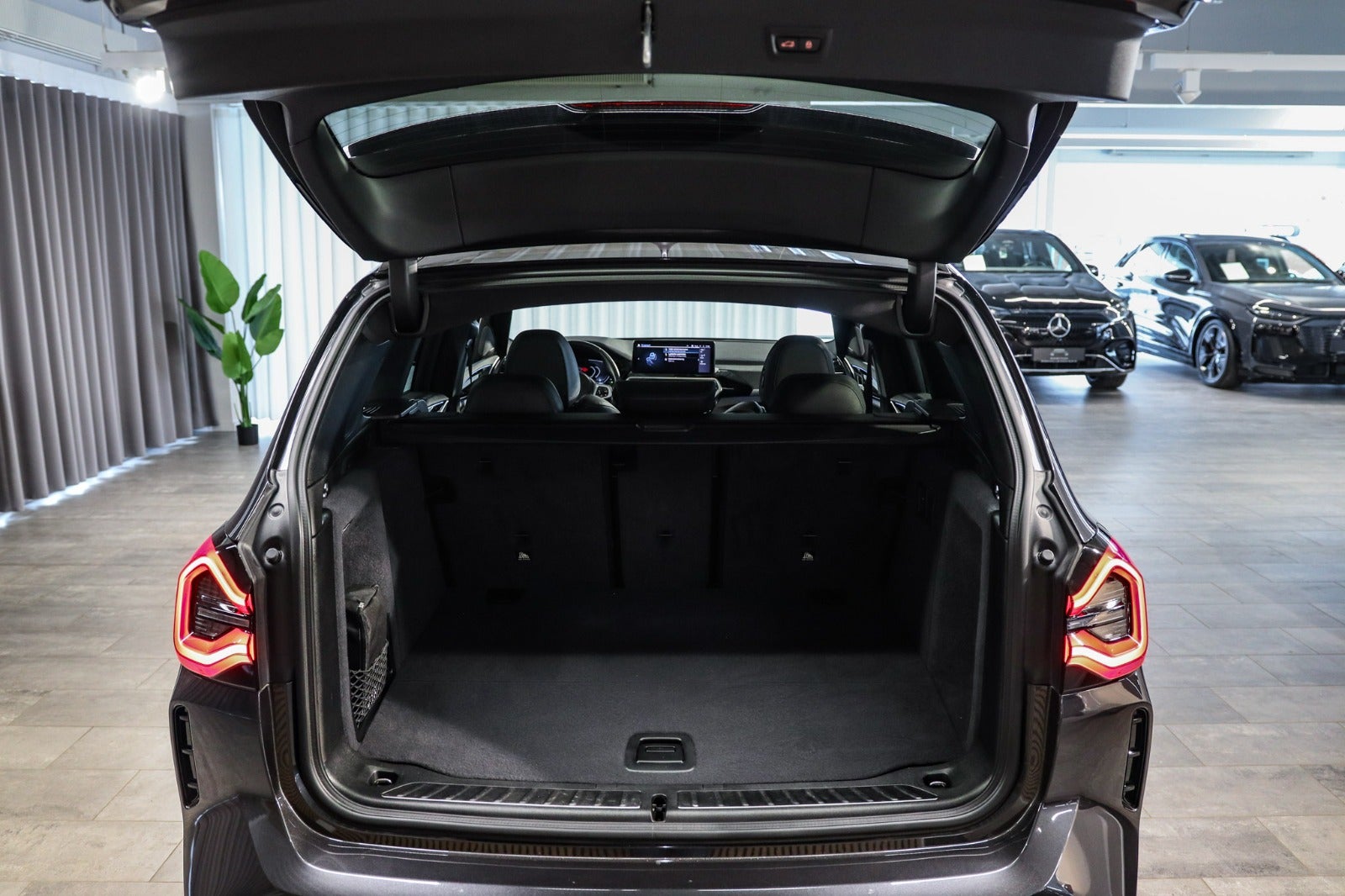 Billede af BMW iX3 Charged Plus M-Sport