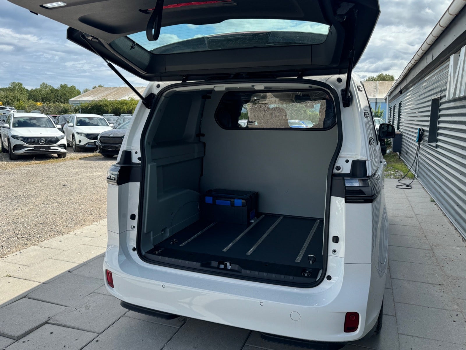 Billede af VW ID. Buzz 77 Pro Van