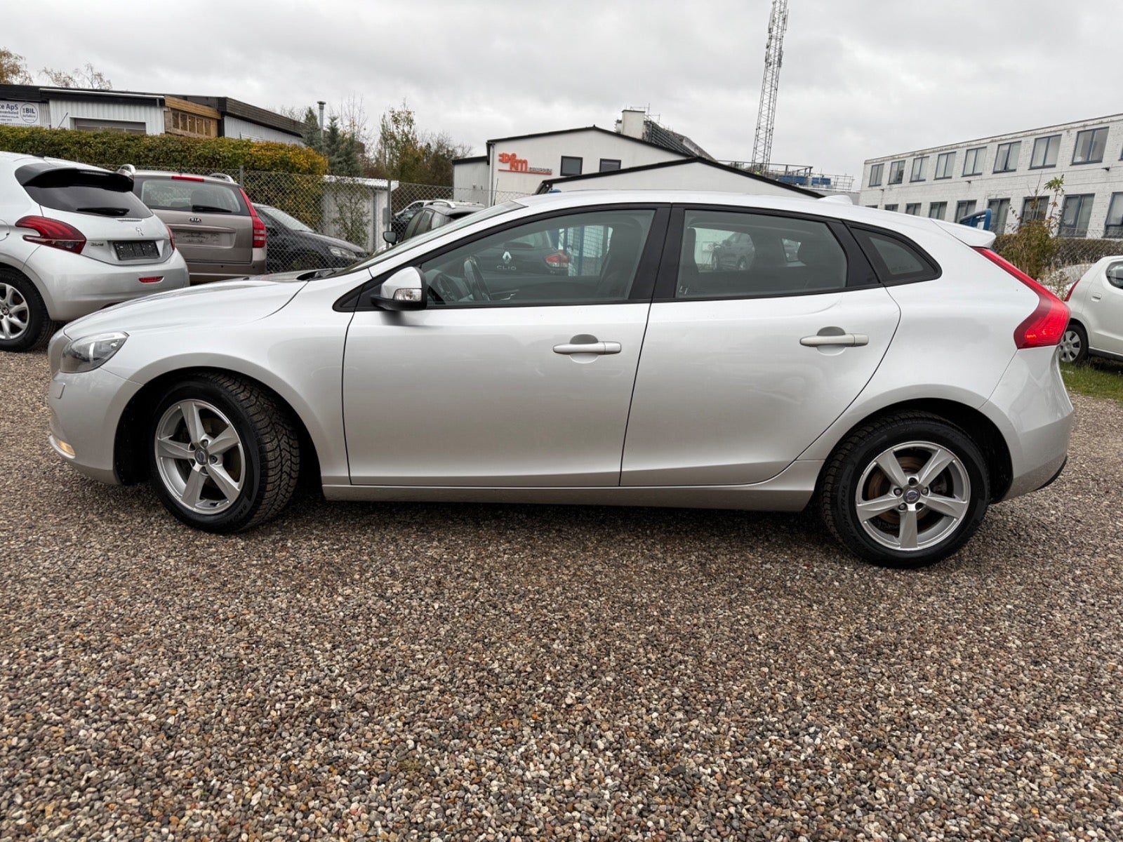 Volvo V40 2014