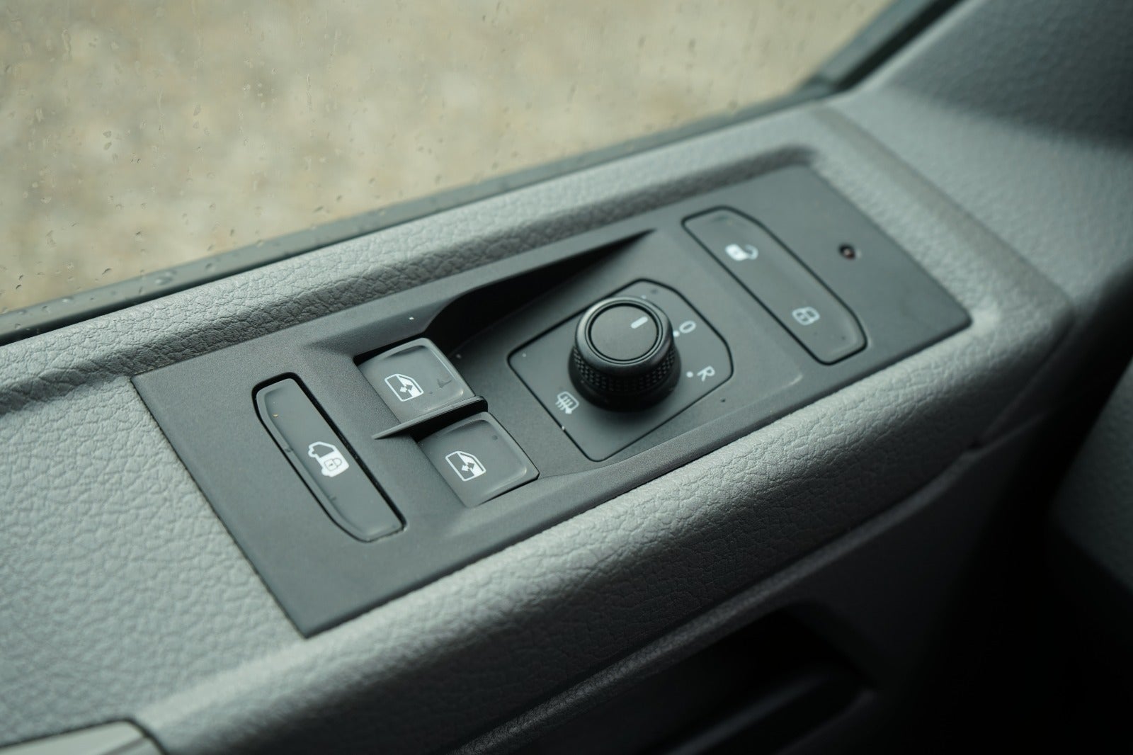 Billede af VW Transporter 2,0 TDi 150 Kassevogn kort