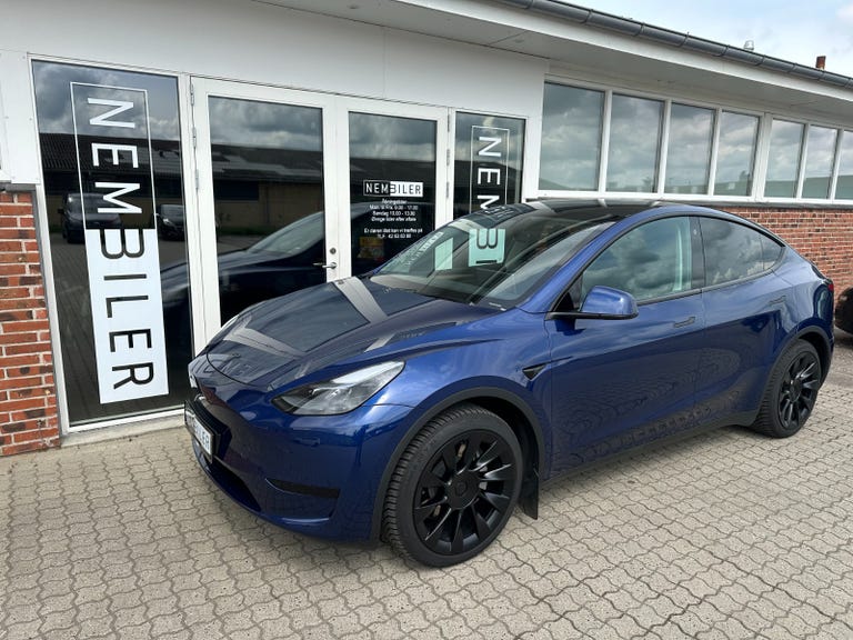 Tesla Model Y RWD