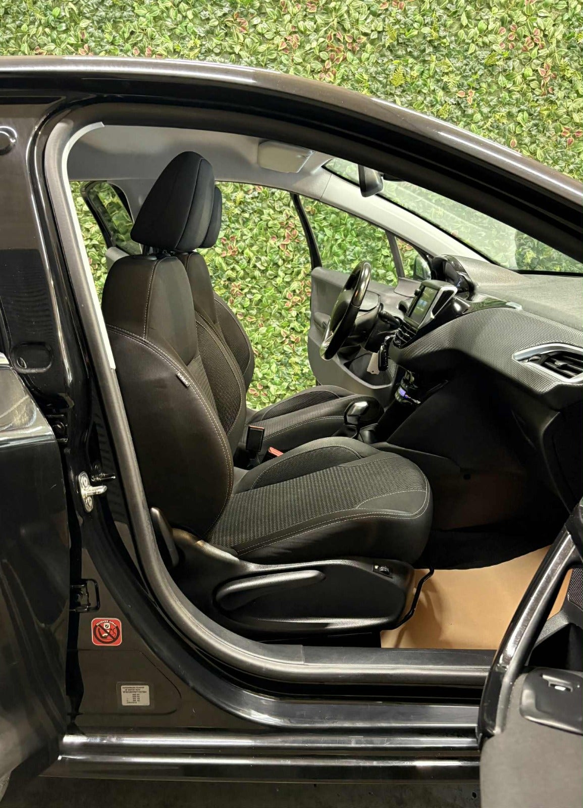 Billede af Peugeot 208 1,6 BlueHDi 100 Active