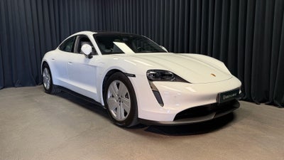 Porsche Taycan   4d