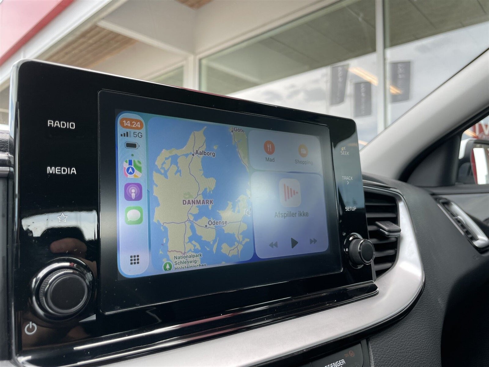 Kia Ceed PHEV Prestige SW DCT