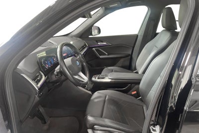 BMW iX1 xDrive30 X-Line BMW iX1 xDrive30 X-Line - 4