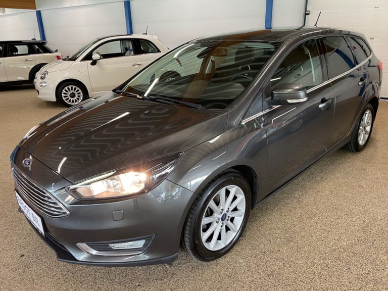 Ford Focus SCTi 125 Titanium stc.