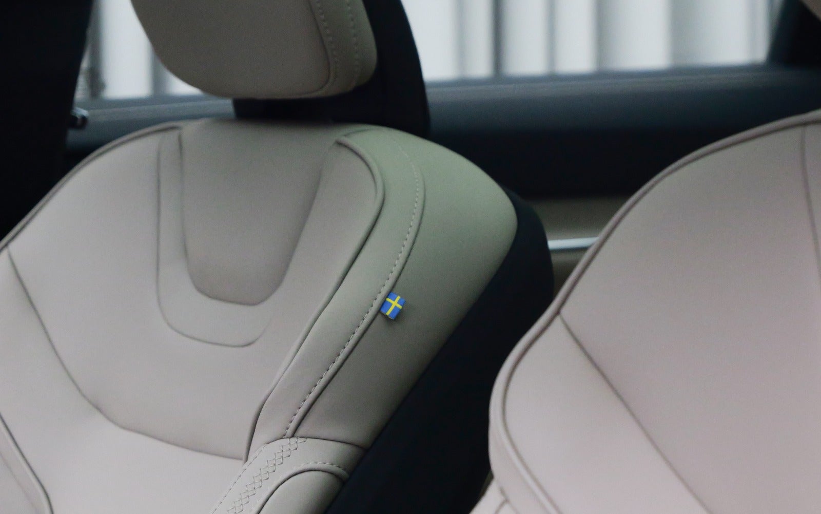 Volvo EX90 Plus 7prs