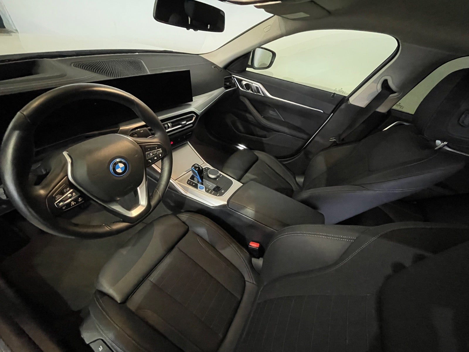 BMW i4 eDrive40