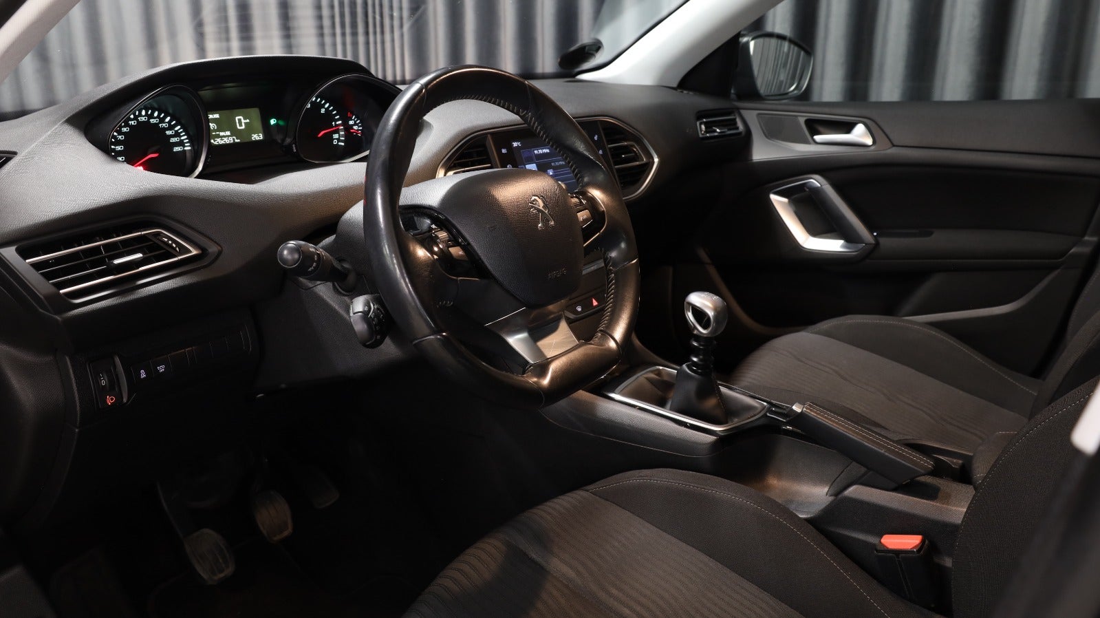 Peugeot 308 e-HDi 116 Active