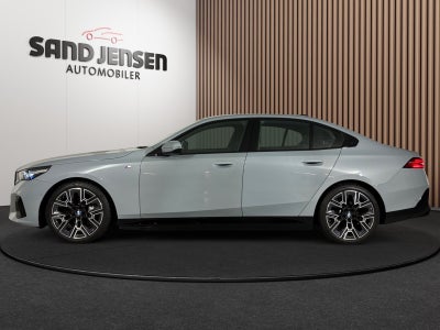 BMW i5 eDrive40 M-Sport