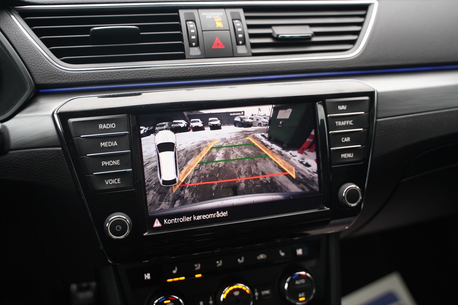 Billede af Skoda Superb 2,0 TDi 190 Style Combi DSG 4x4