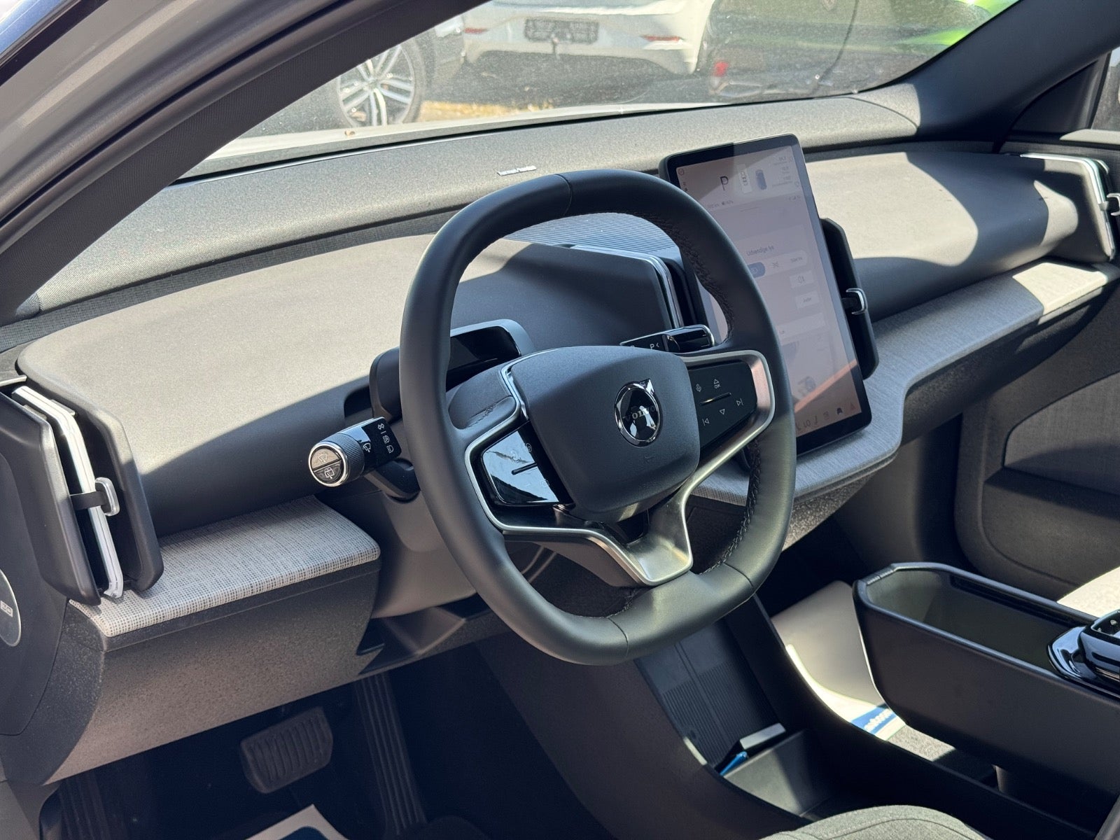 Billede af Volvo EX30 Extended Range Ultra