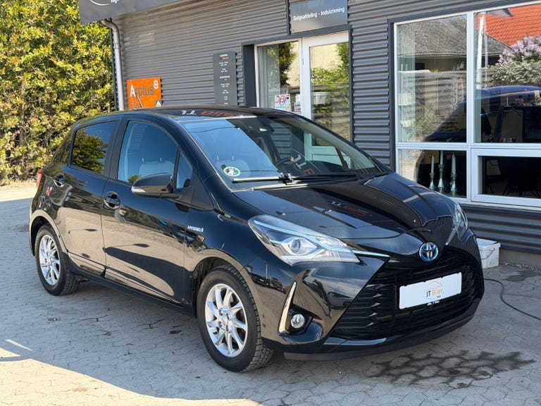 Toyota Yaris Hybrid H2 Premium e-CVT