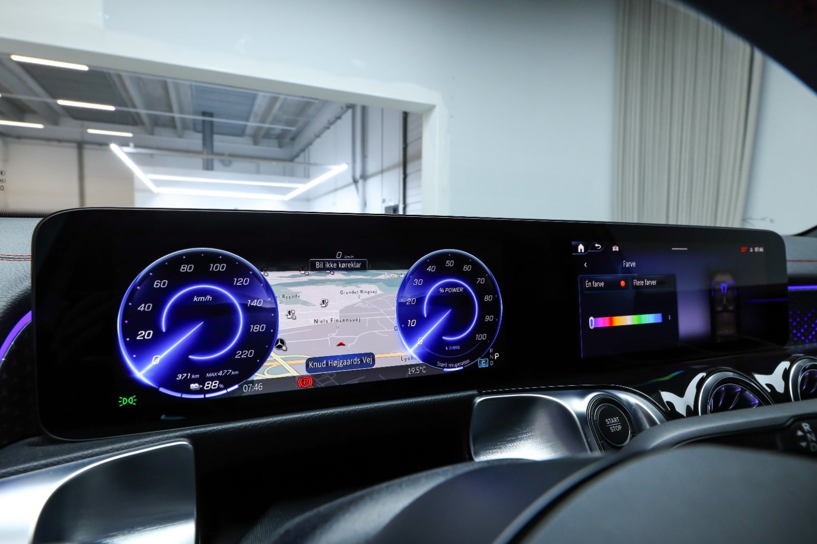 Mercedes-Benz EQB 250+