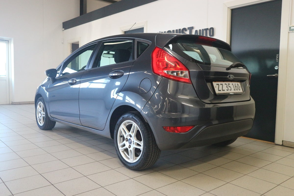 Ford Fiesta 82 Trend