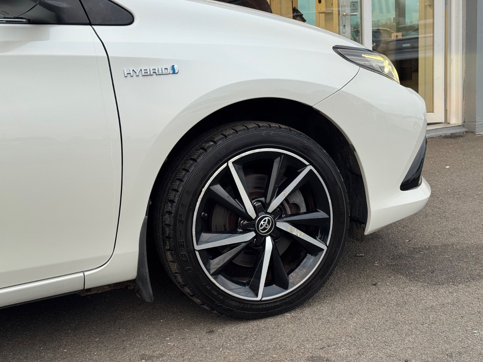 Billede af Toyota Auris 1,8 Hybrid H2 Style Touring Sports CVT