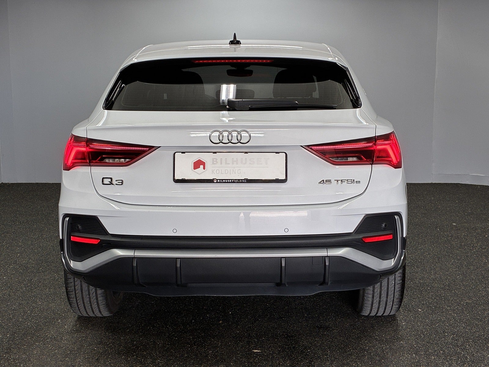 Billede af Audi Q3 45 TFSi e S-line plus Sportback S-tr.