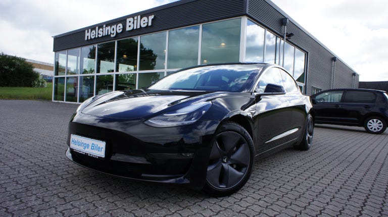 Tesla Model 3 Long Range AWD