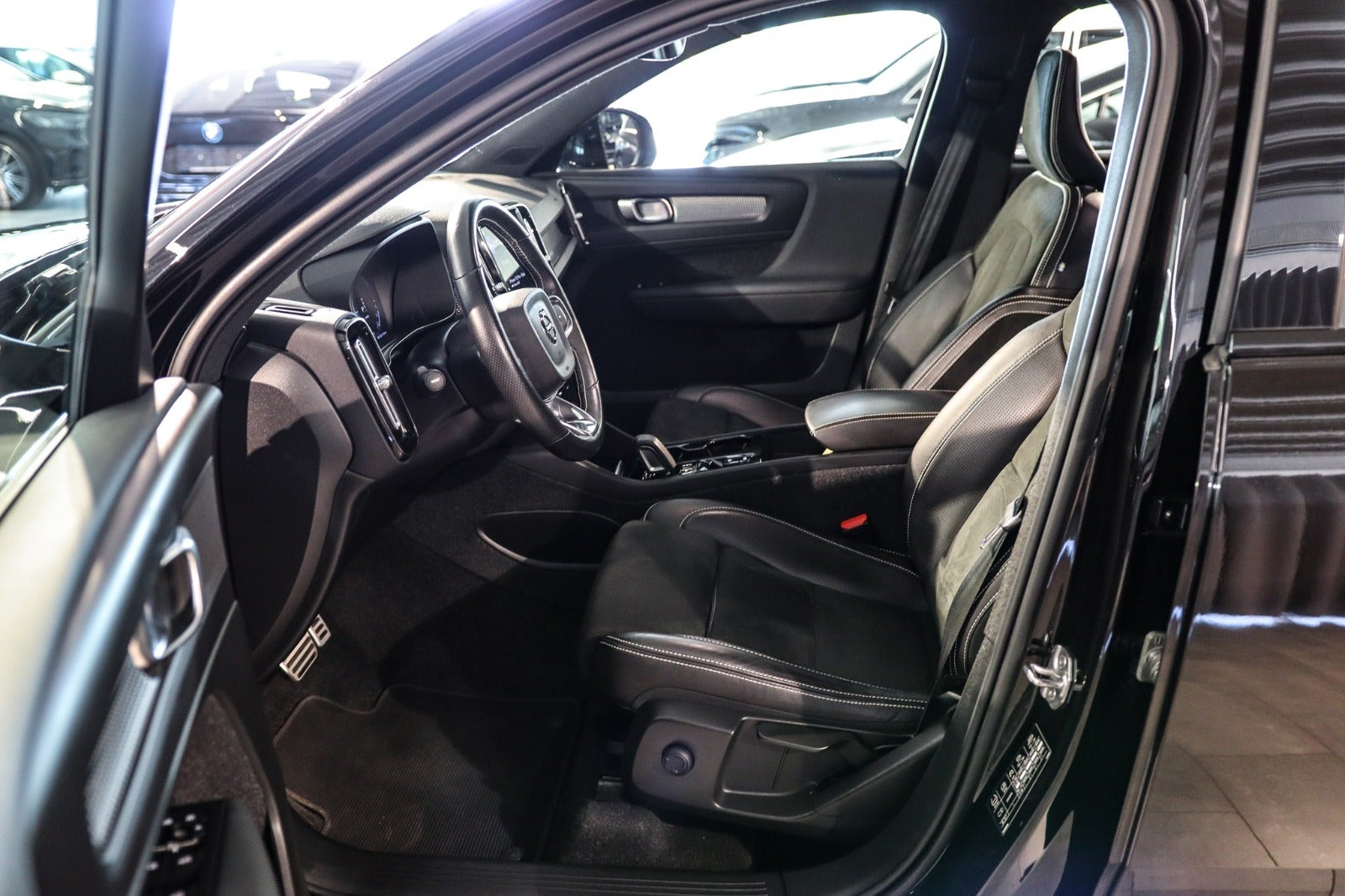 Billede af Volvo XC40 1,5 T4 ReCharge R-Design aut.