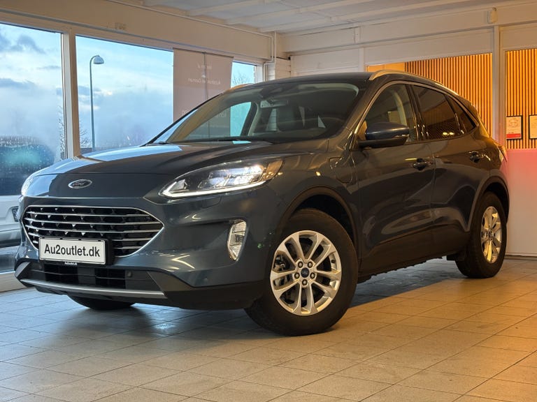 Ford Kuga PHEV Titanium X CVT