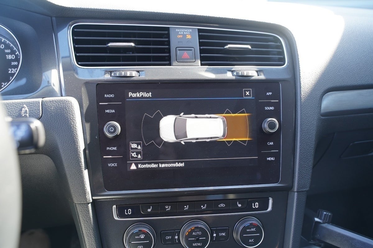 Billede af VW Golf VII 2,0 TDi 150 Comfortline Connect Variant DSG Van