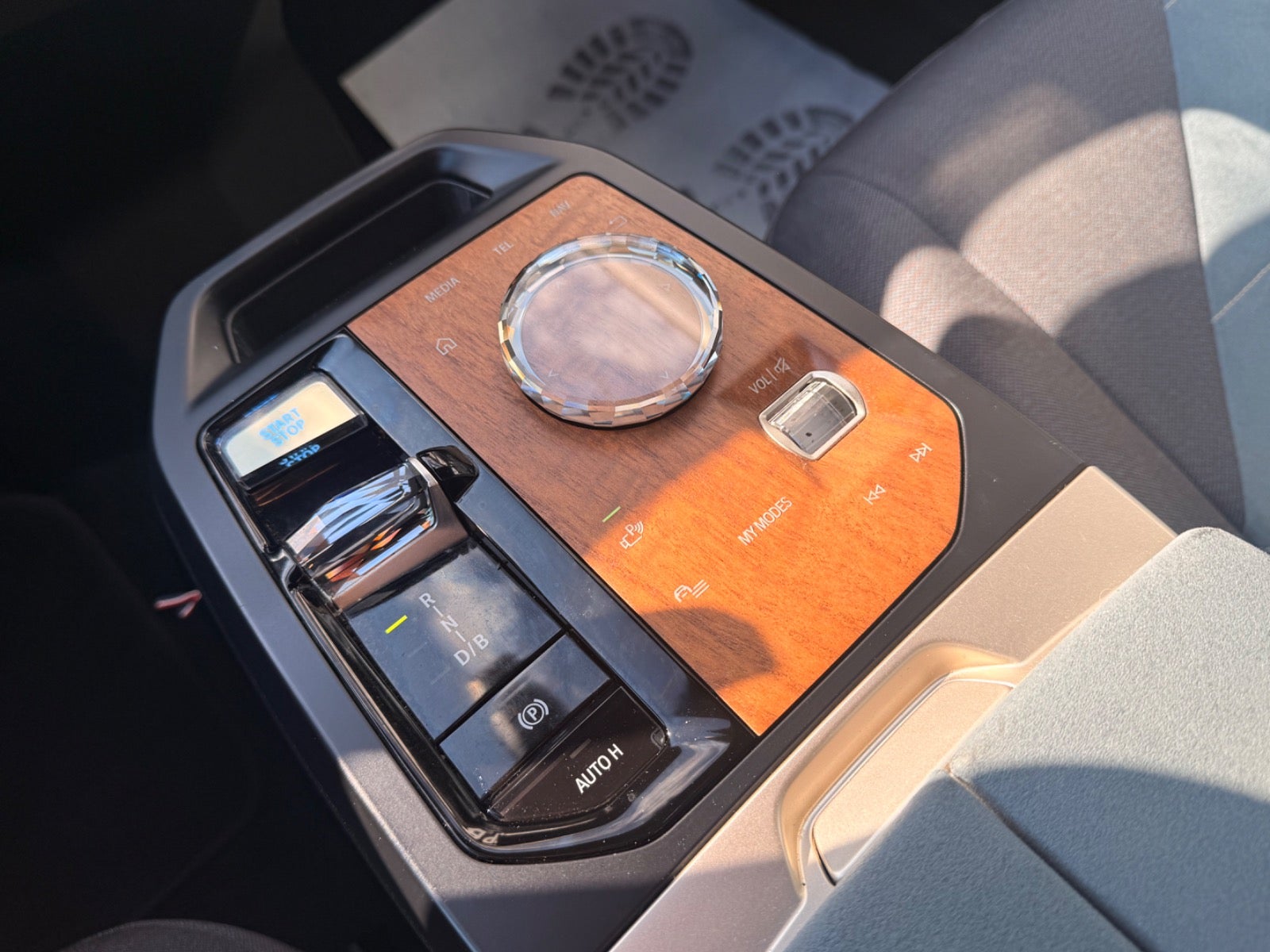 Billede af BMW iX  xDrive40