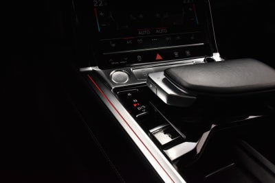 Audi e-tron S-line Sportback quattro