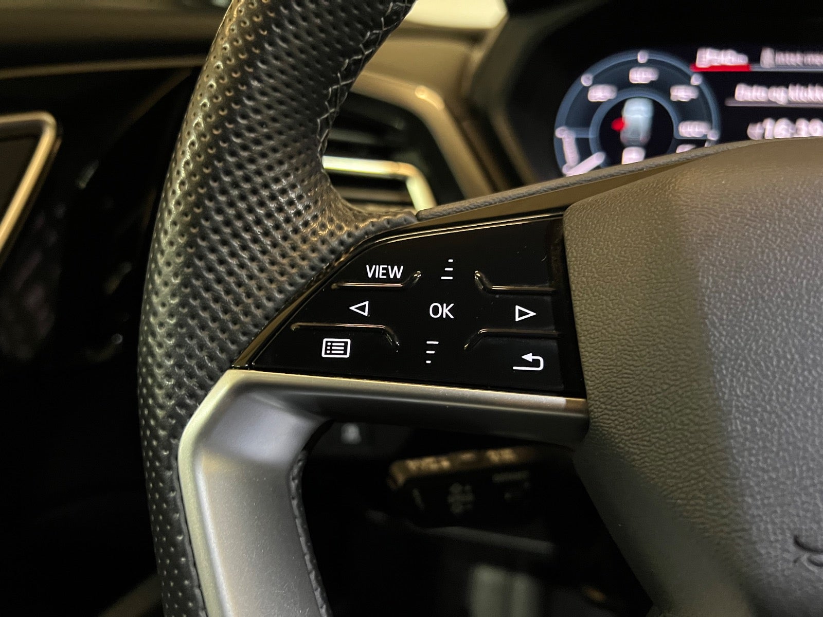 Audi Q4 e-tron Advanced S-line