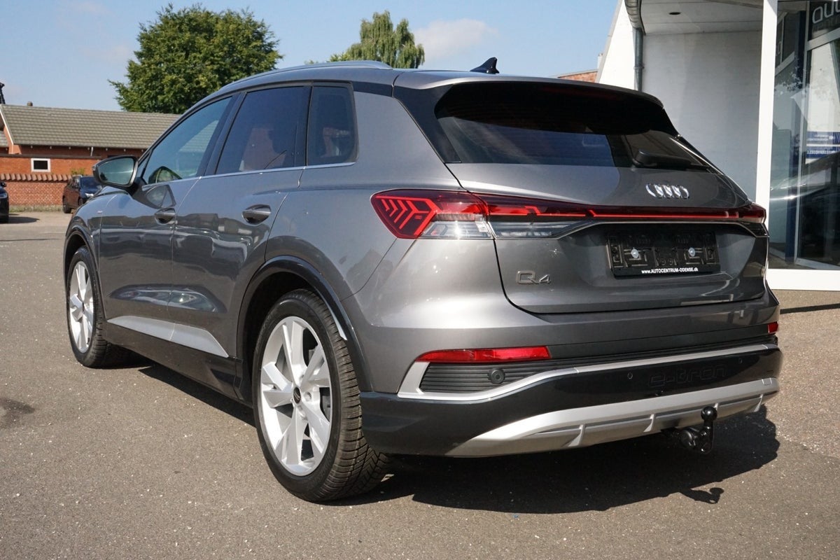 Audi Q4 e-tron Attitude S-line