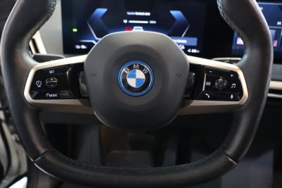 BMW iX xDrive40 Fully Charged