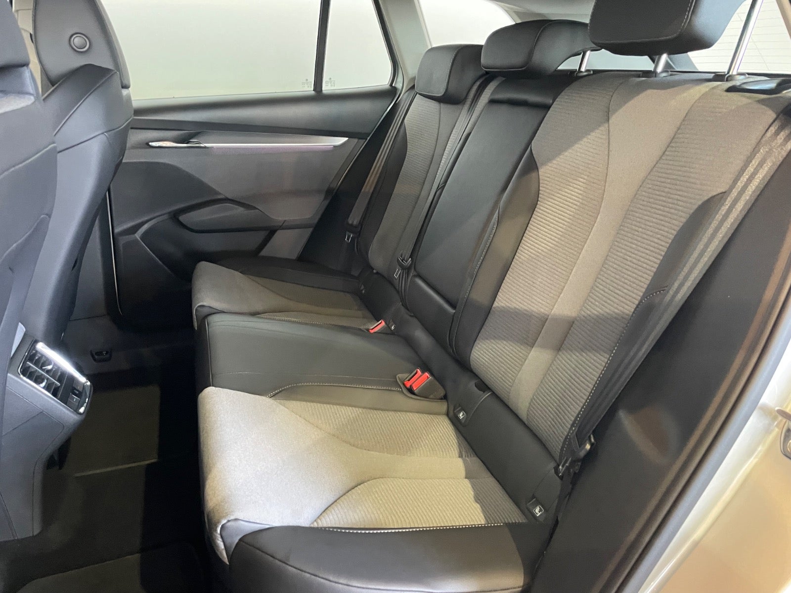 Skoda Enyaq iV Plus Loft