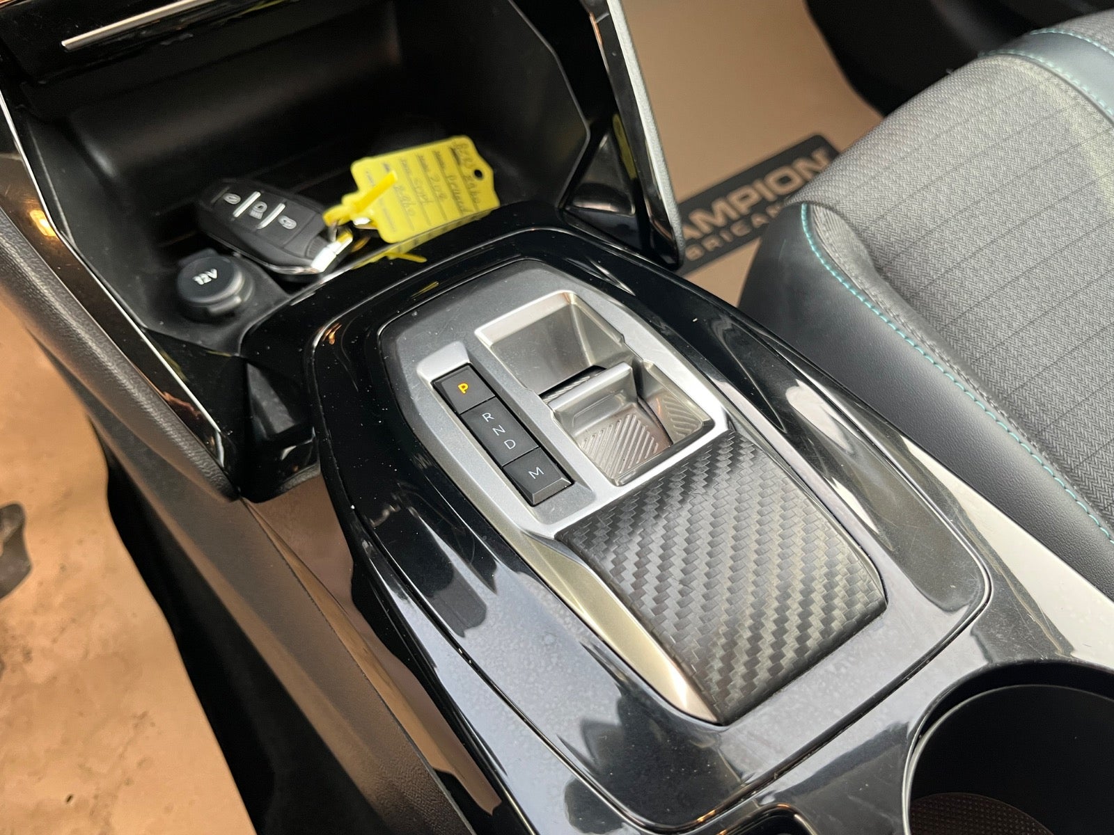 Billede af Peugeot 208 1,2 PureTech 100 Black Selection EAT8