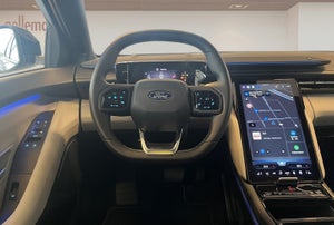 Ford Explorer Premium Extended Range