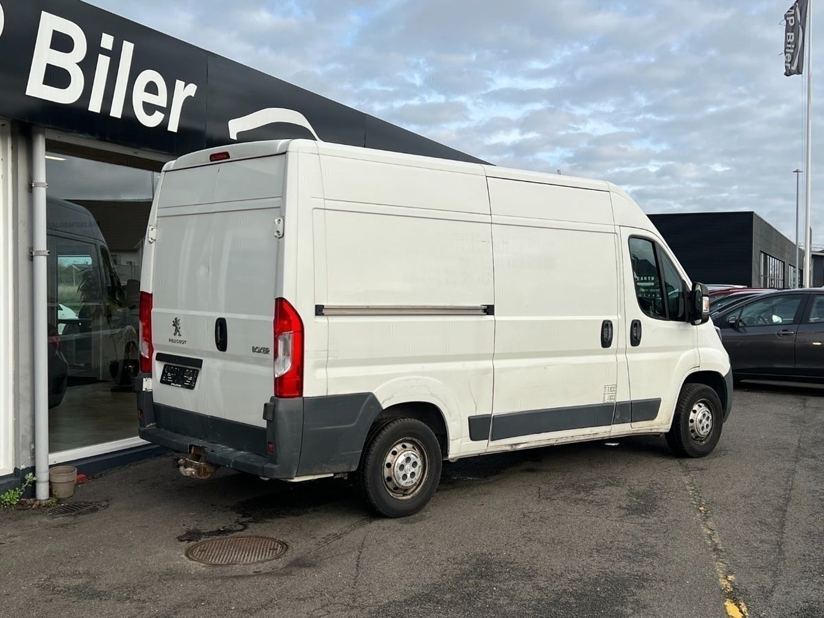 Billede af Peugeot Boxer 335 2,0 BlueHDi 130 L2H2