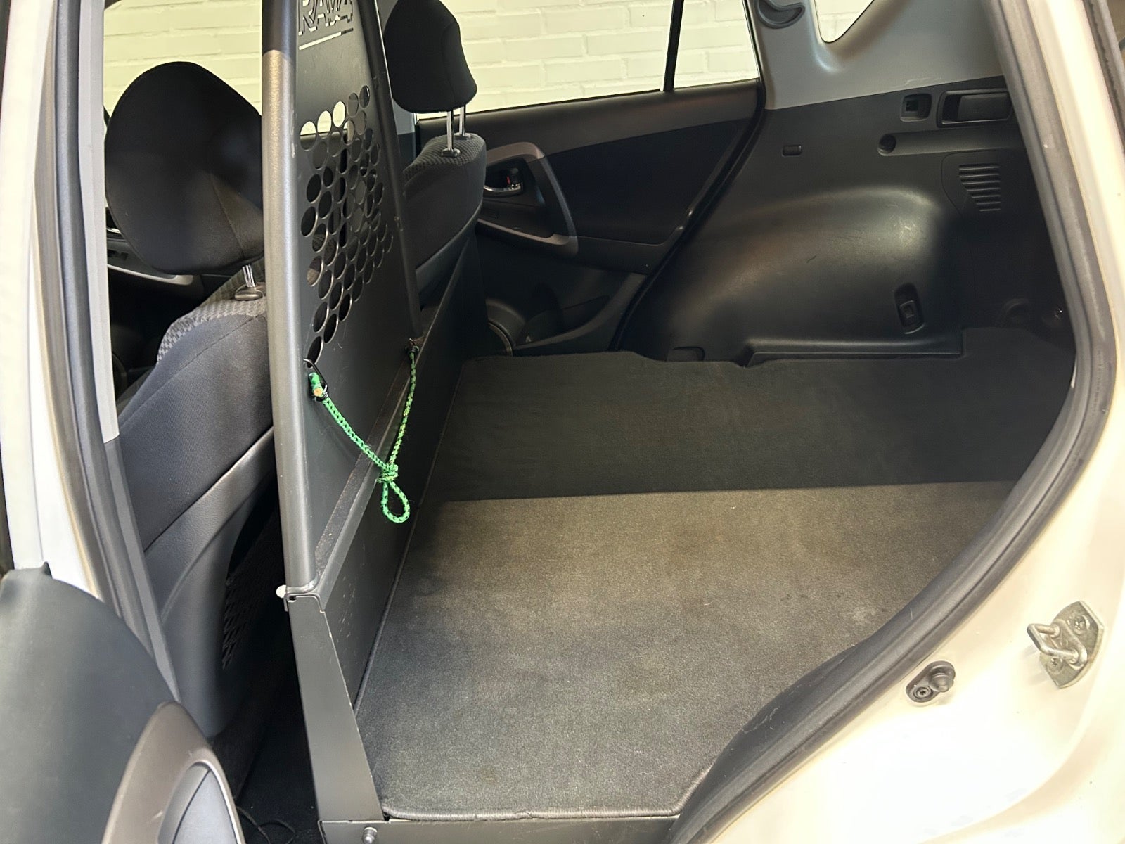 Toyota RAV4 D-4D 136 4x4 Van