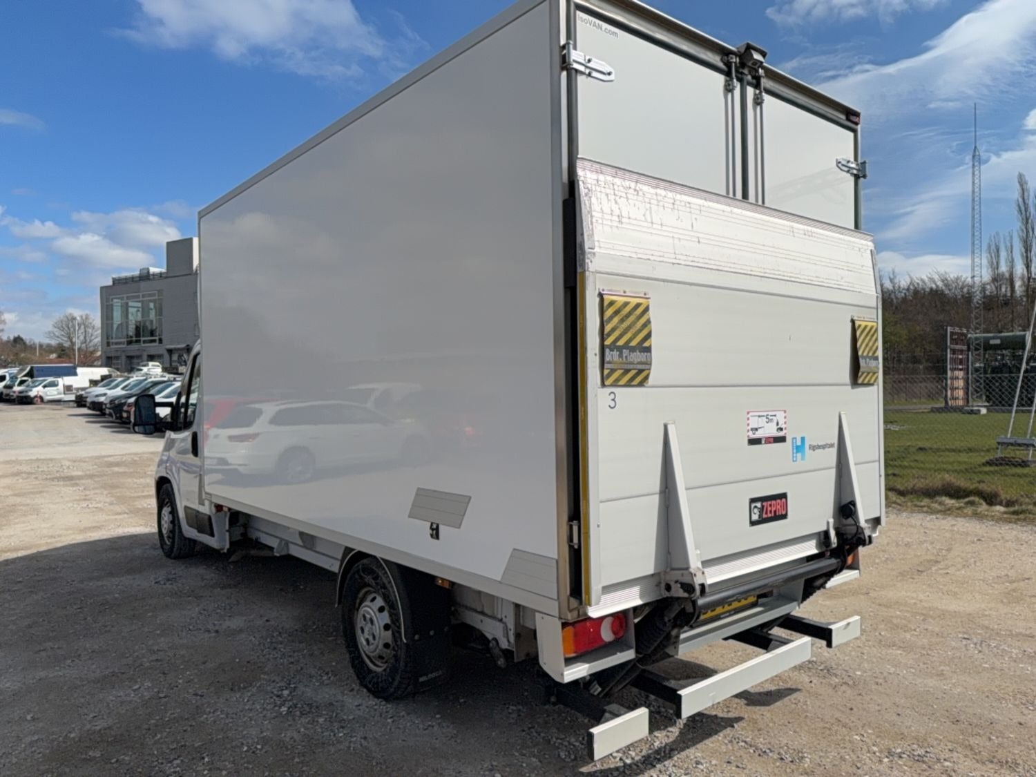 Billede af Citroën Jumper 35+ 2,2 BlueHDi 165 Alukasse m/køl