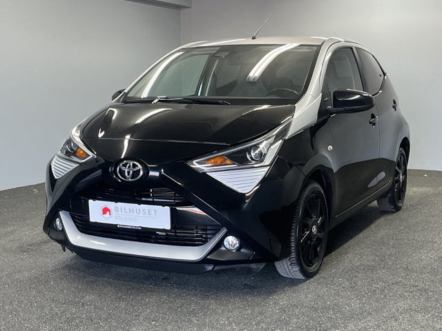 Toyota Aygo 1,0 VVT-i x-clusiv